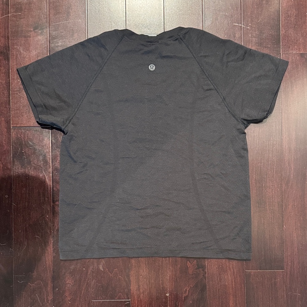 Lululemon Black T-Shirt